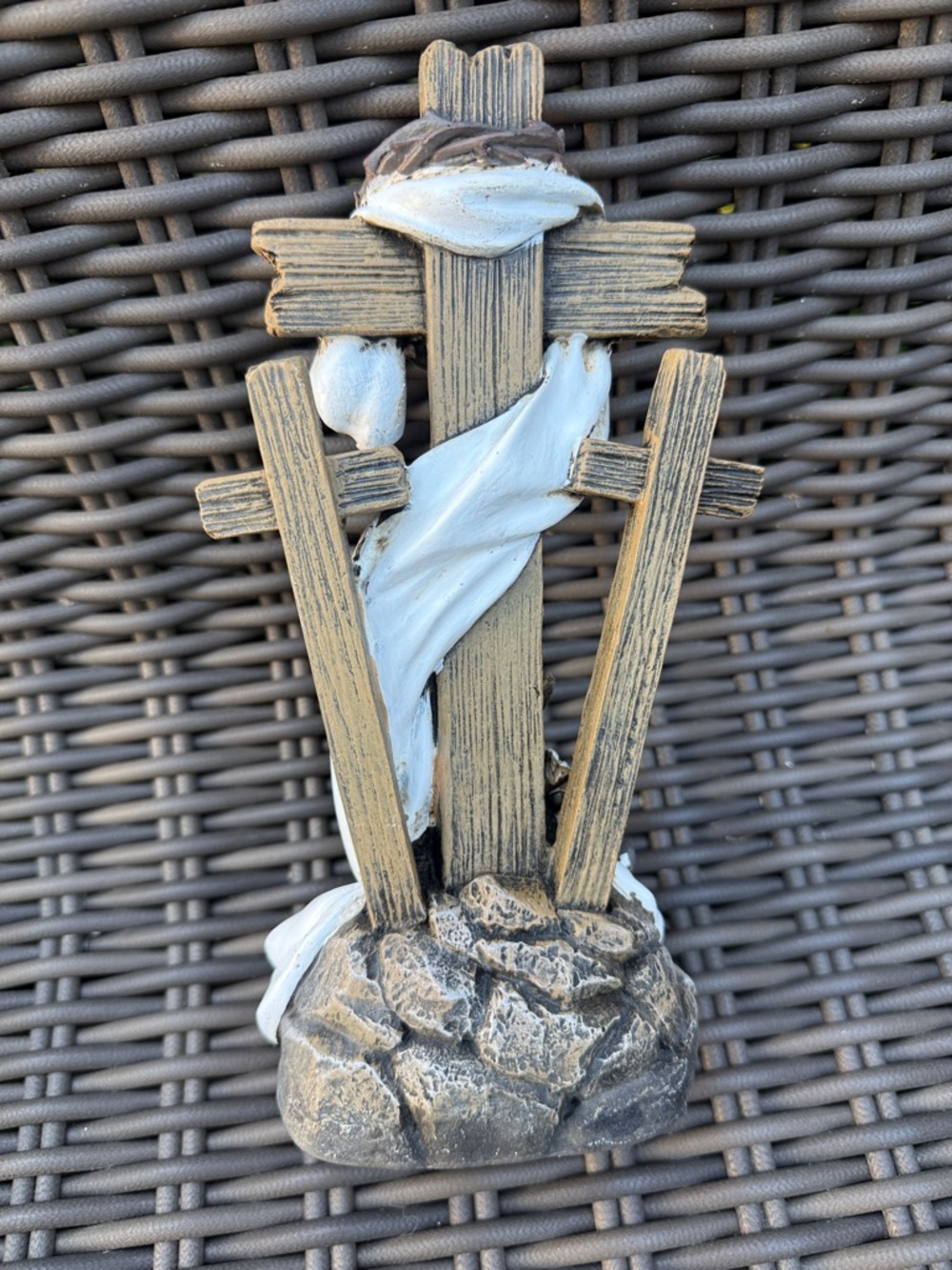 Hobby Lobby Gray and White Three-Cross Table Accent - NWT - Picture 7 of 10